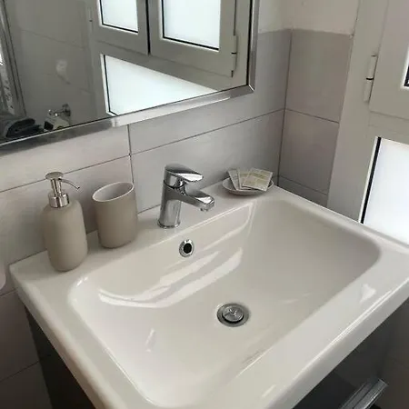 Penna's House - Citra Lt 4240 Apartment Genoa