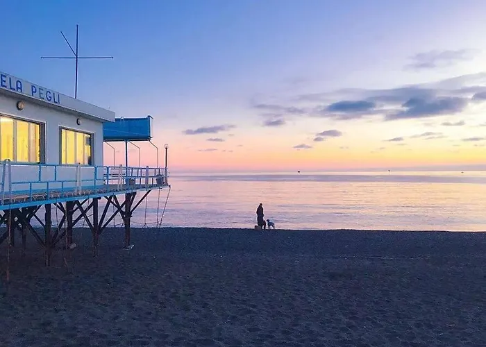 Penna's House - Citra Lt 4240 아파트 제노바