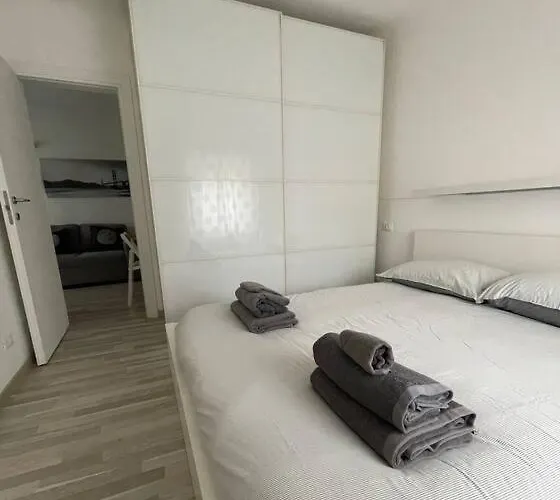 Penna's House - Citra Lt 4240 아파트 *