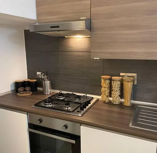 Penna's House - Citra Lt 4240 아파트 제노바